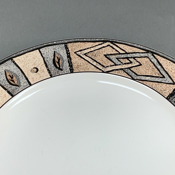 Furio Home Indonesia White Brown Gray 10 7/8" Dinner Plate Geometric Pattern - Picture 2 of 5